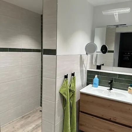 Kiefer -ferienwohnung In Mit Waldblick Apartmán