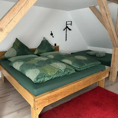 Kiefer -ferienwohnung In Mit Waldblick * Dötlingen