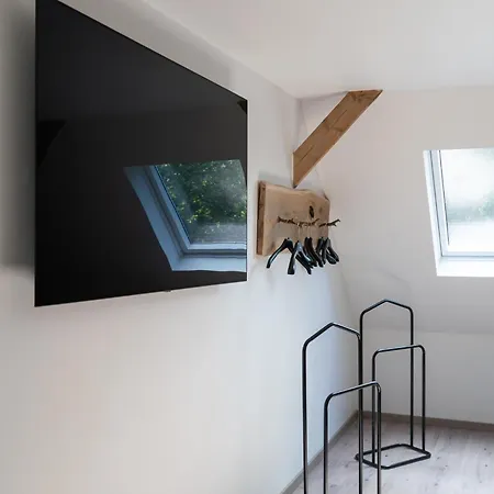 Апартаменты Kiefer -ferienwohnung In Mit Waldblick