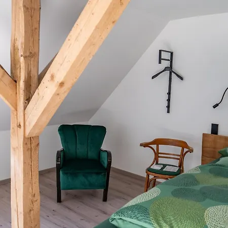 Апартаменты Kiefer -ferienwohnung In Mit Waldblick Dotlingen